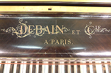 Debain et Cie upright piano