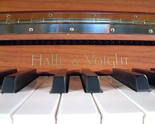 Halle & Voight upright Piano for sale.