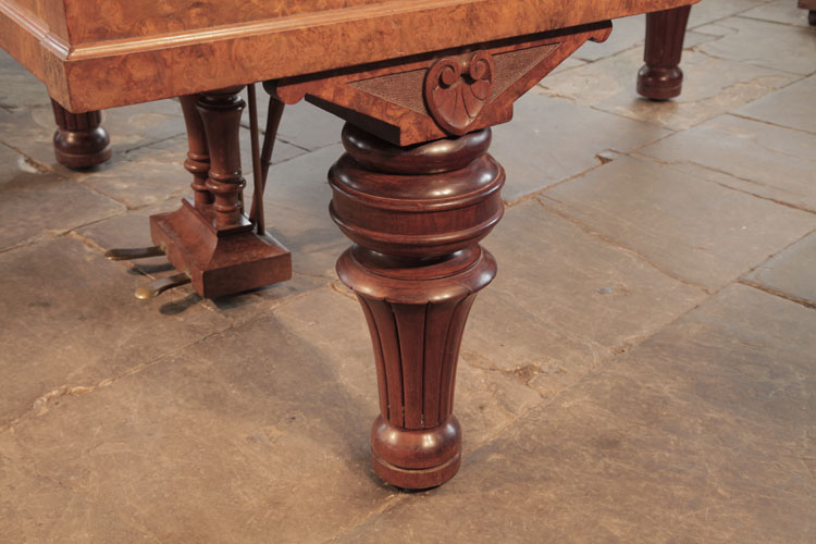 Ronisch turned, fluted piano leg with carved anthemion on the pediment