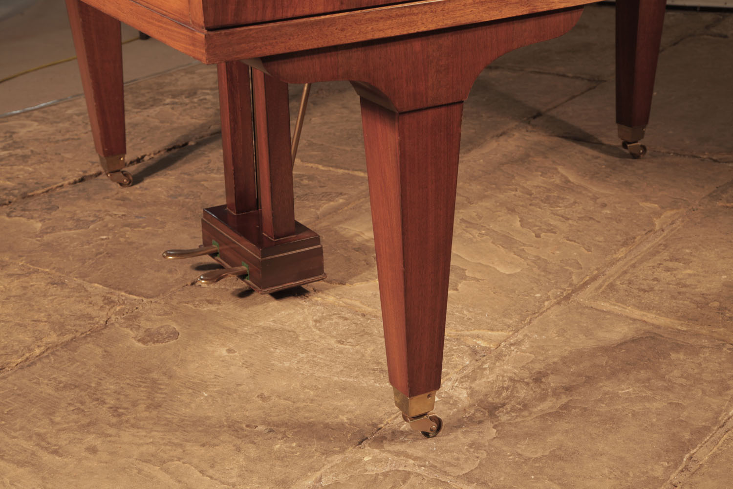 Welmar square, tapered piano legs with brass casters 
